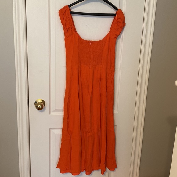 ASTR The Label - Off the shoulder midi dress - Picture 2 of 2
